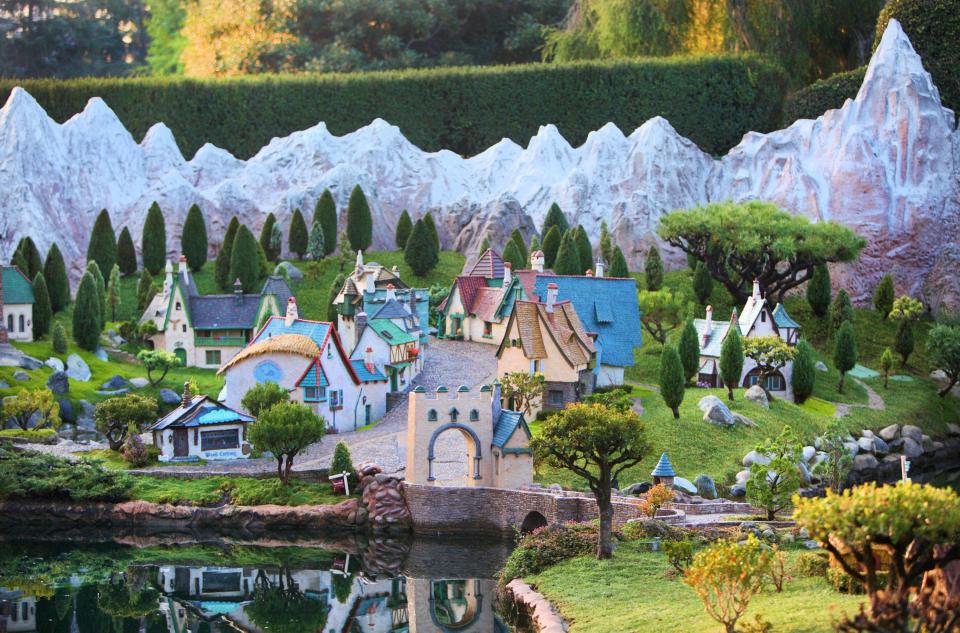 storybook land disneyland