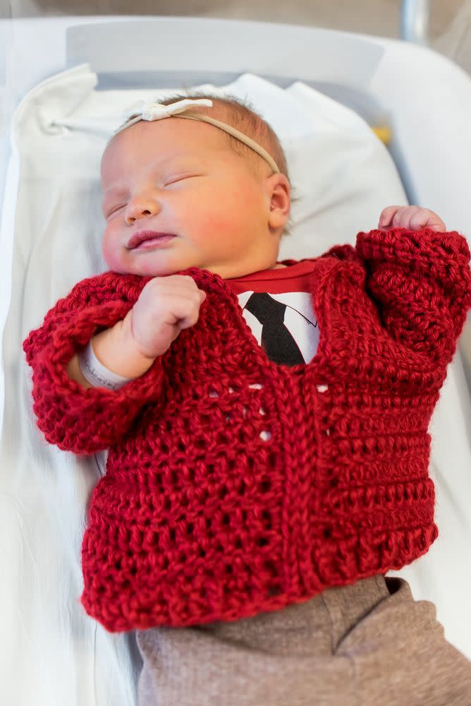 Mini Mister Rogers Hospital Dresses Up Newborn Babies As Beloved Tv