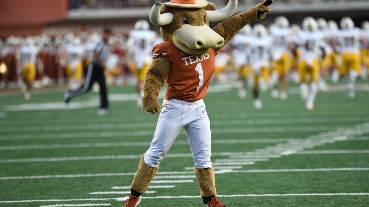 college football sep 16 wyoming at texas