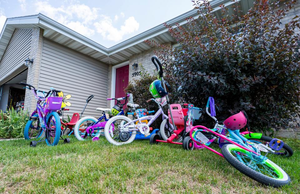 Jasmine Waldner takes students on a bike ride at Cedar Glade Family Learning Center on Friday July 21, 2023 in McFarland, Wis. 

Jovanny Hernandez / Milwaukee Journal Sentinel