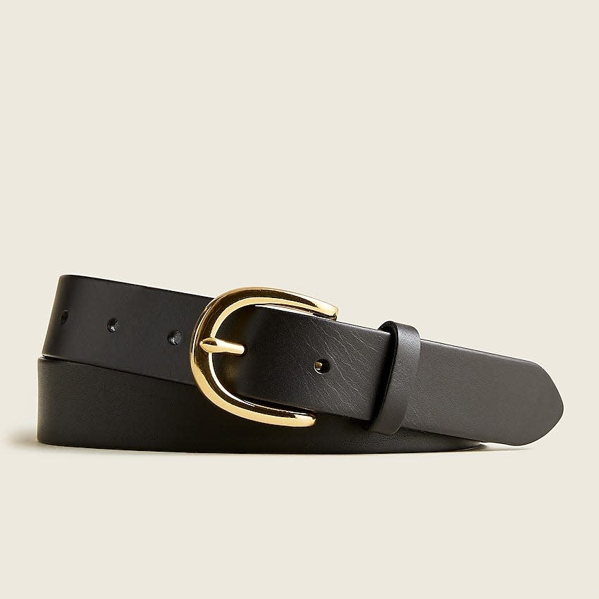 <p><a href="https://go.redirectingat.com?id=74968X1596630&url=https%3A%2F%2Fwww.jcrew.com%2Fm%2Fwomens%2Fcategories%2Faccessories%2Fbelts%2Fclassic-belt-in-italian-leather%2FMP430&sref=https%3A%2F%2Fwww.townandcountrymag.com%2Fstyle%2Ffashion-trends%2Fg39829385%2Fonly-murders-in-the-building-fashion%2F" rel="nofollow noopener" target="_blank" data-ylk="slk:Shop Now;elm:context_link;itc:0;sec:content-canvas" class="link rapid-noclick-resp">Shop Now</a></p><p>Classic Belt</p><p>$45.00</p><p>jcrew.com</p>