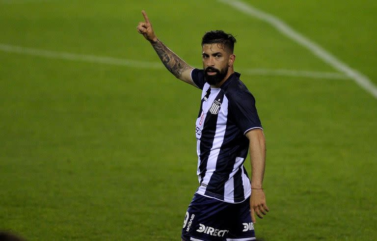 MIchael Santos, la principal carta ofensiva de Talleres, que ya está clasificado para la Copa Libertadores.