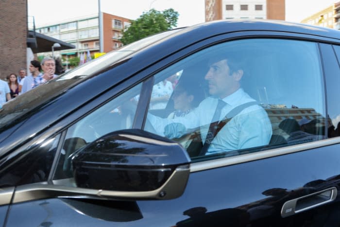 Raúl González llega al Santiago Bernabéu