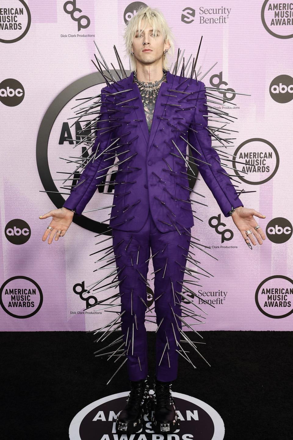 Machine Gun Kelly attends the 2022 American Music Awards at Microsoft Theater on November 20, 2022 in Los Angeles, California