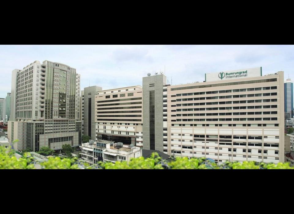 <a href="http://www.bumrungrad.com/thailandhospital" target="_hplink">This hospital</a> is one of the top names in medical travel -- it was the first Asian hospital to receive JCI accreditation.