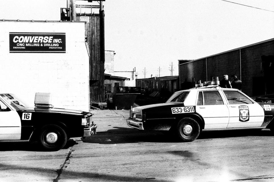 Racine police squad parked outside the scene of Derby Wagner-Richardson's murder in 1987.