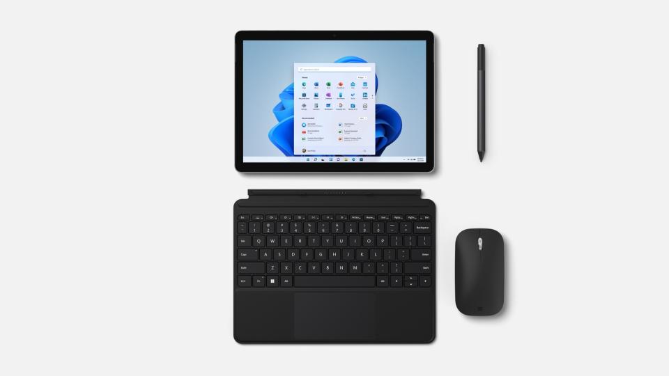 <p>Surface Pro 8</p>
