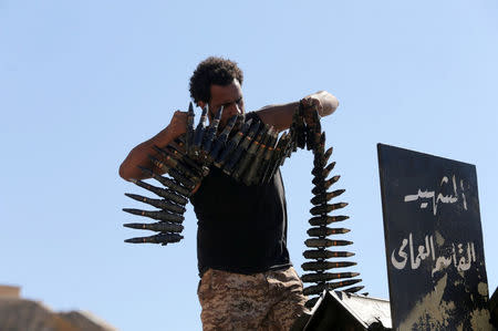 A member of the Libyan army's special forces prepares to enter the area of clashes with Islamist militants in their last stronghold in Benghazi, Libya, July 5, 2017. REUTERS/Esam Omran Al-Fetori