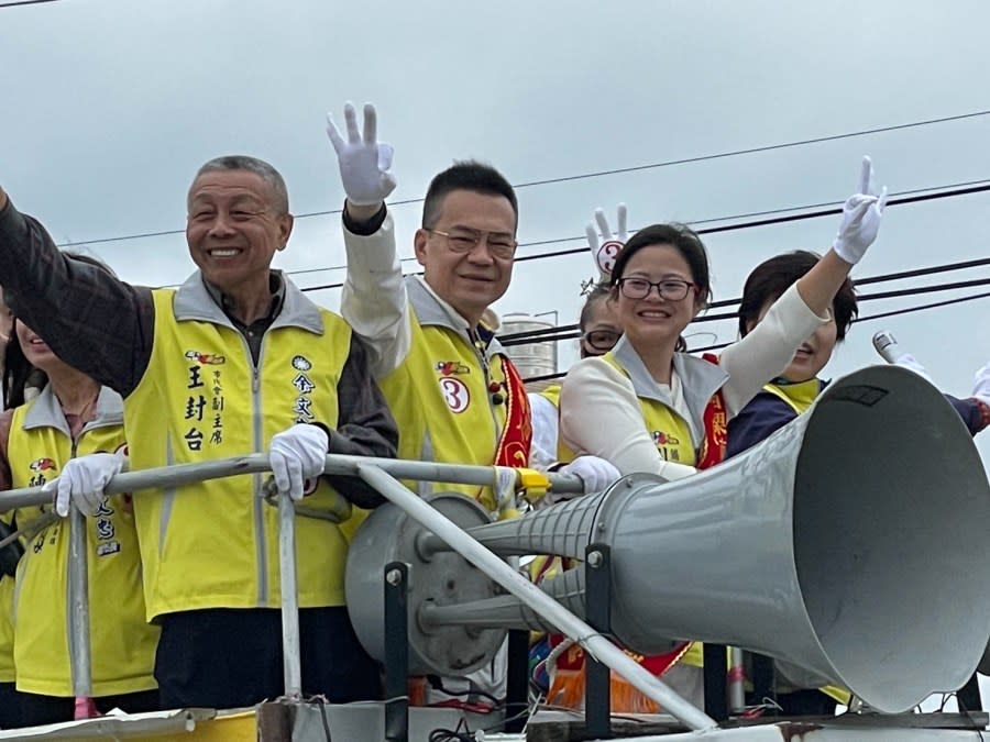 余文忠啟動幸福列車 推苗栗綠能運具、智慧安全路網 226