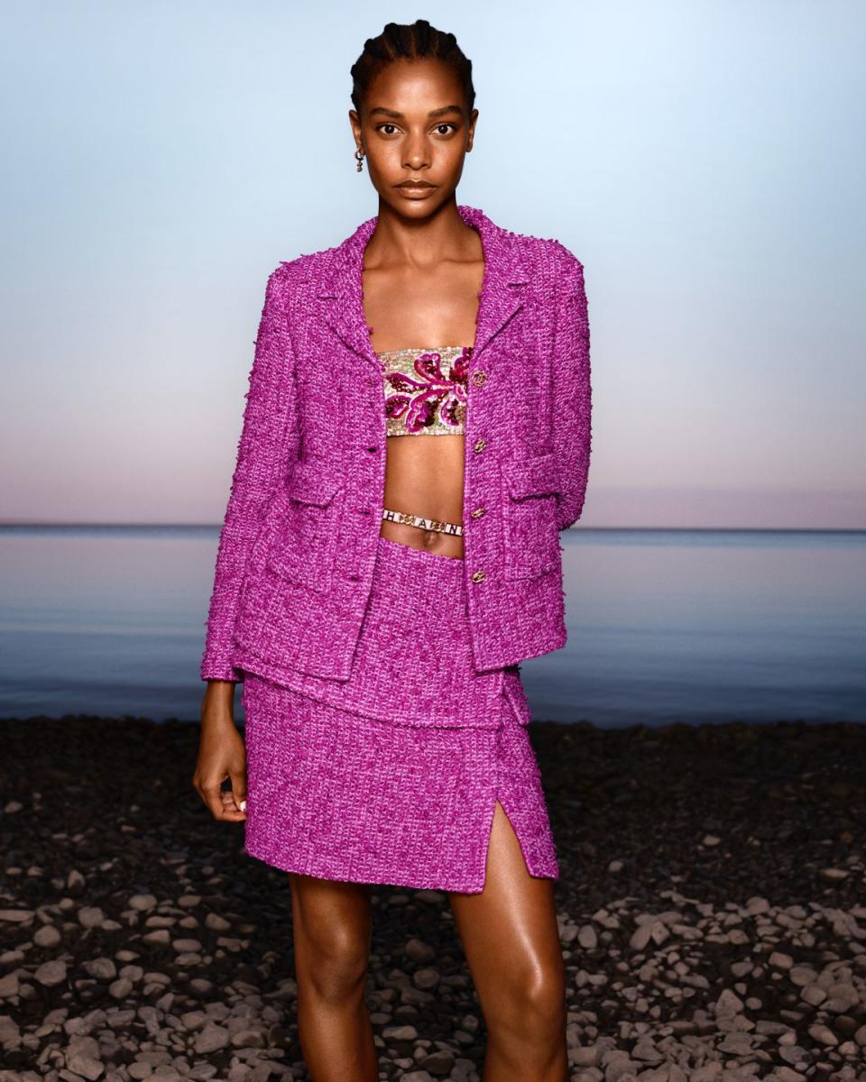 See Every Look From Chanel's Cruise 2021 Collection