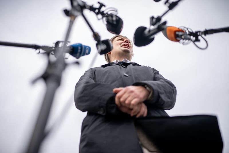 Maximilian Krah, Alternative for Germany (AfD) lead candidate for the European elections, makes a press statement after talks with the AfD parliamentary group leadership. One of Krah's employees is suspected of Chinese espionage. Michael Kappeler/dpa