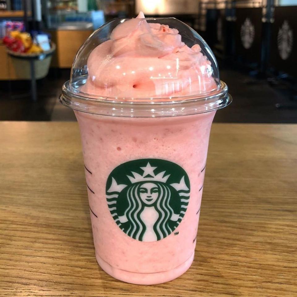 Ruby Flamingo Frappuccino – United Kingdom