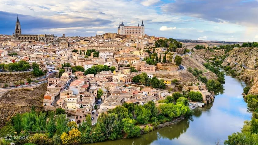 Toledo and Segovia from Madrid. (Photo: Klook SG)