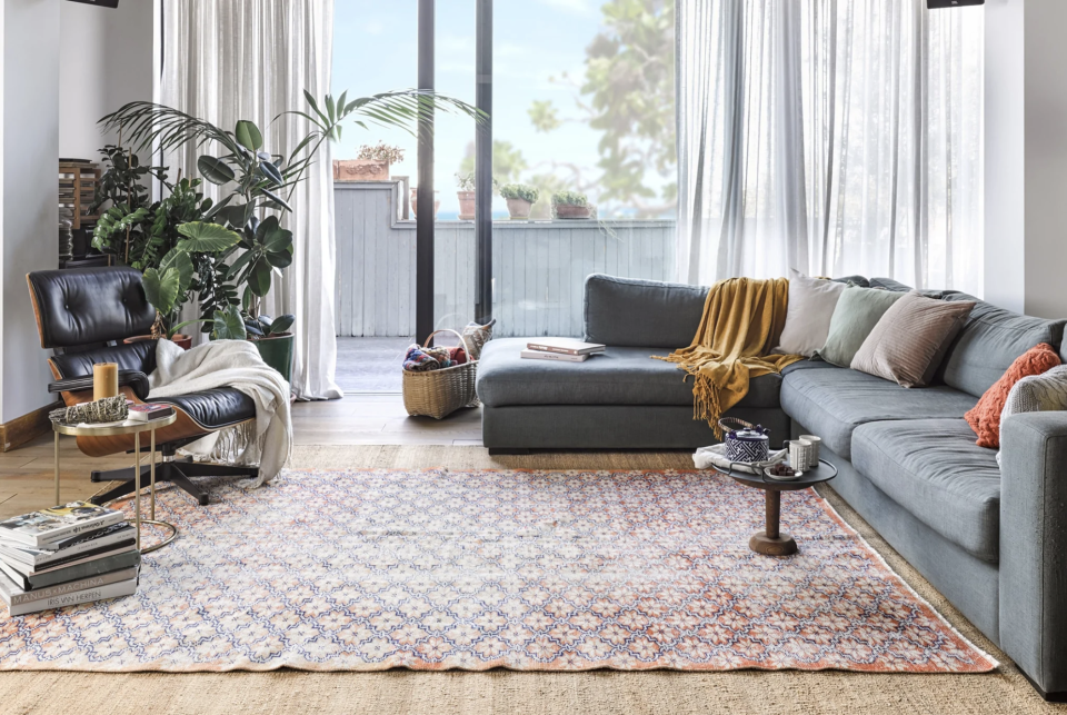 16 Websites That Make Shopping Online for Vintage Rugs Is Easier Than IRL