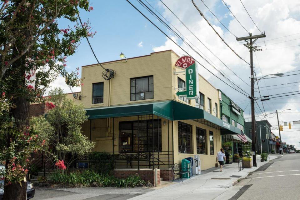 Elmo’s Diner is pure Americana (Vann Thomas Powell)