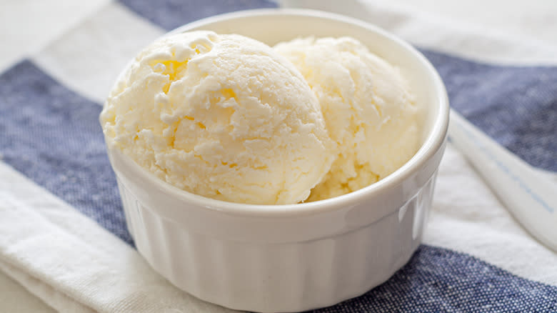 Dish vanilla ice cream