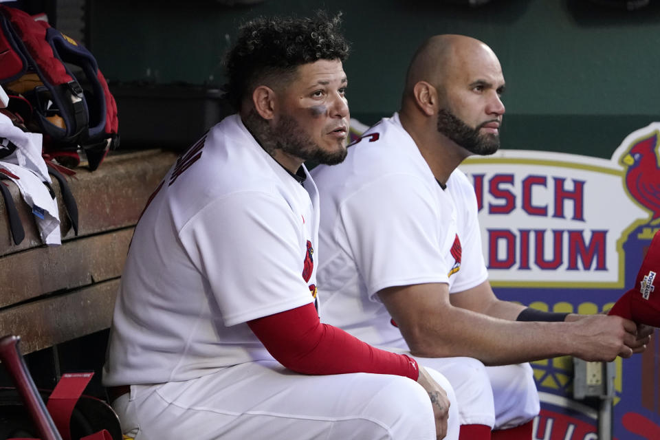 Cardinals legends Yadier Molina and Albert Pujols took their final bows as the Cardinals were eliminated Saturday against the Phillies. (AP Photo/Jeff Roberson)
