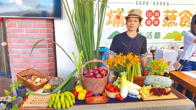 「埔里山城健康蔬食生活節」結合在地小農，帶動農業觀光，打造埔里鎮「健康、蔬食、環保、樂活」的風格。（黃立杰攝）