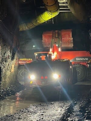 BEV Truck Loading Underground (CNW Group/Foran Mining Corporation)