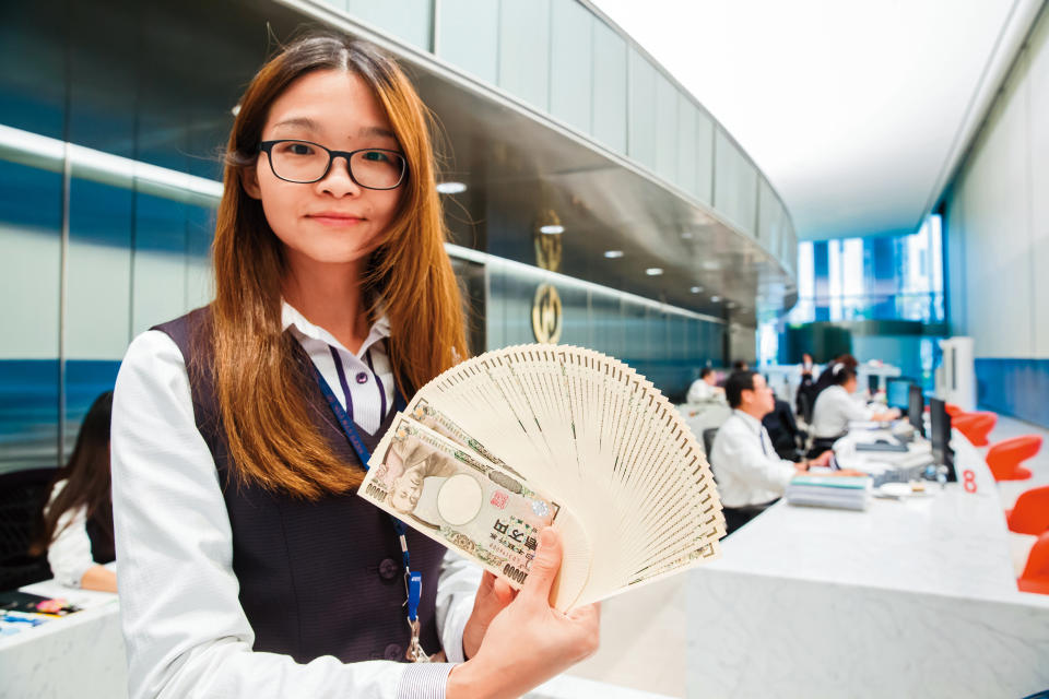 日本貨幣寬鬆政策，有利於日本製造業及出口商獲利。