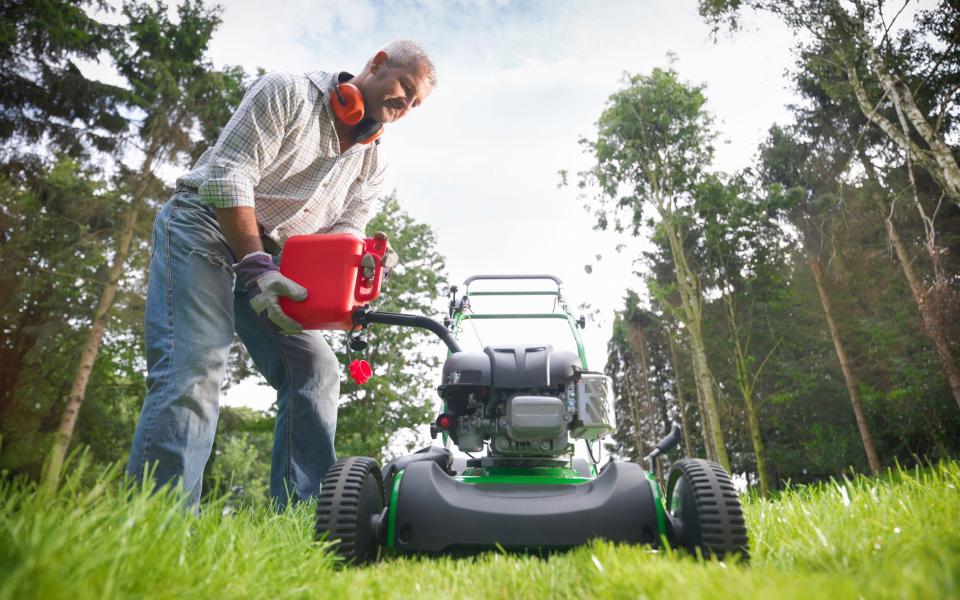 lawnmower - Alamy