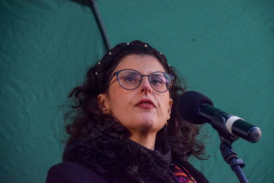 London, UK. 3rd December 2023. Layla Moran, Liberal Democrat MP for Oxford West and Abingdon, gives a speech at a vigil in Whitehall for lives lost on all sides during the Israel-Hamas war, and for peace. Credit: Vuk Valcic/Alamy Live News