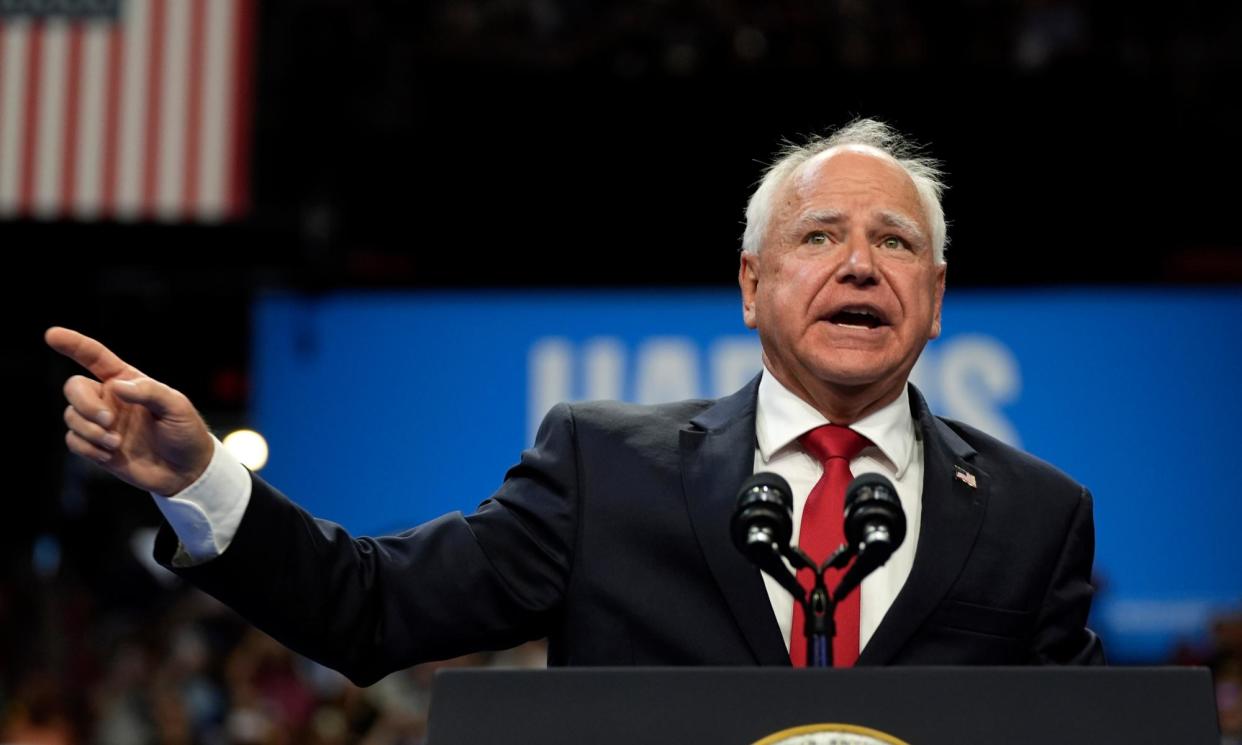 <span>Tim Walz speaks at a campaign rally in Las Vegas, Nevada, on Saturday.</span><span>Photograph: Julia Nikhinson/AP</span>