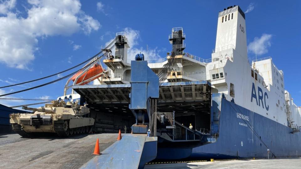 Tanks roll off the ARC Endurance in Gdansk. (Photo: ARC)