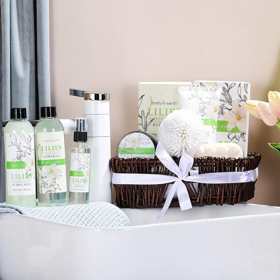 self-care spa gift set