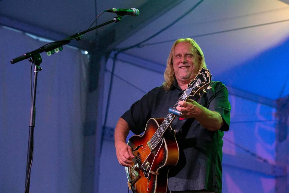 Warren Haynes, shown on a solo tour at Eatontown, New Jersey, in 2021, embarks on Gov't Mule's tour this spring.