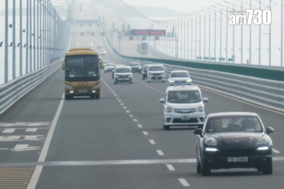 港珠澳大橋珠海口岸出入境車流量再創單日新高。(資料圖片／羅庸軒攝)