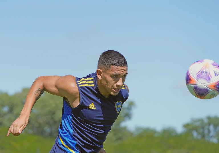 Equi Fernández, otra vez con los colores de Boca (Prensa Boca)