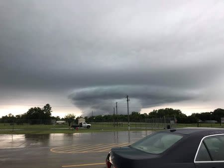 A storm cloud formation is seen in Collinsville, Oklahoma, U.S., May 20, 2019 in this picture obtained from social media on May 21, 2019. BRI'ANNE WALTON/via REUTERS