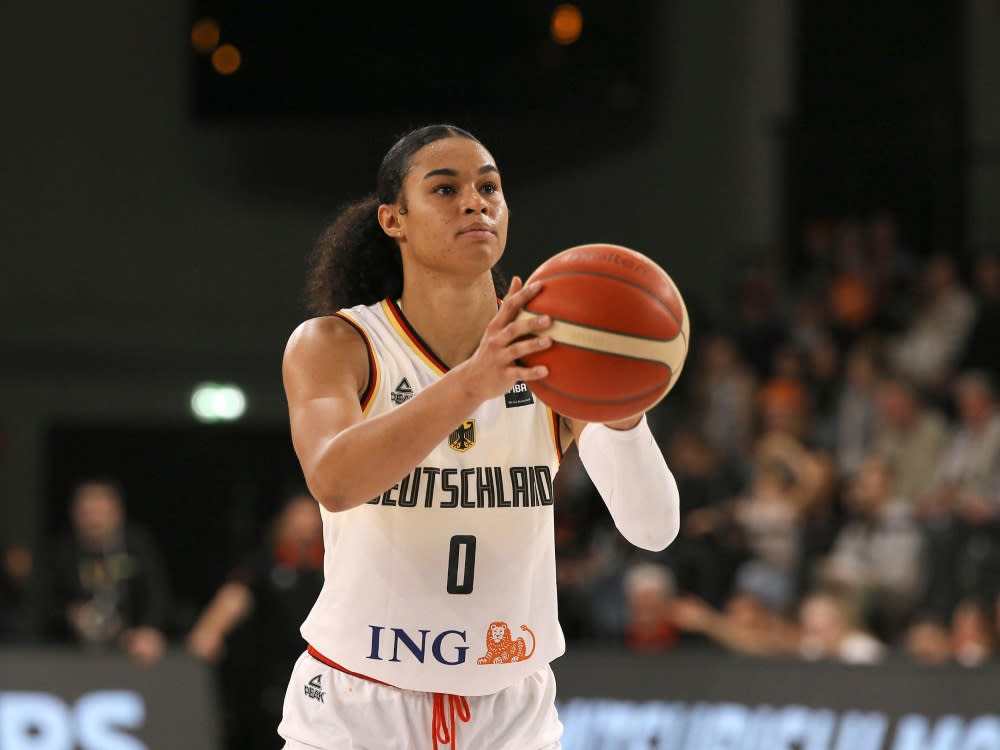 Star der DBB-Frauen: Satou Sabally (IMAGO/CB)