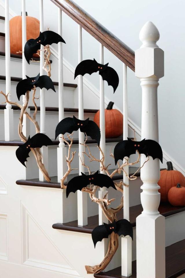 Halloween Handmade Decor How Make Funny Paper Bat Cutting Shape Stock Photo  by ©Renderdoll 415339954