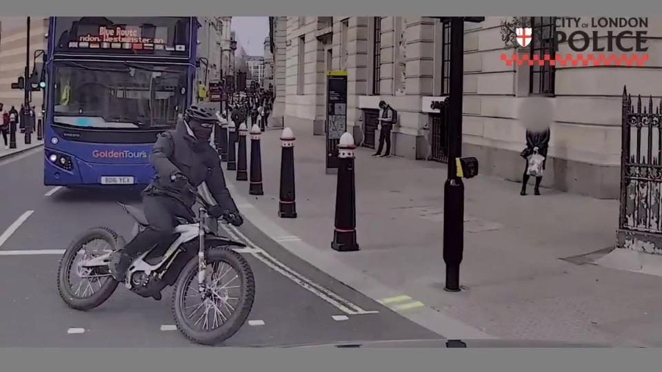 Police footage of the moment officers cornered one of the suspects (City of London Police)