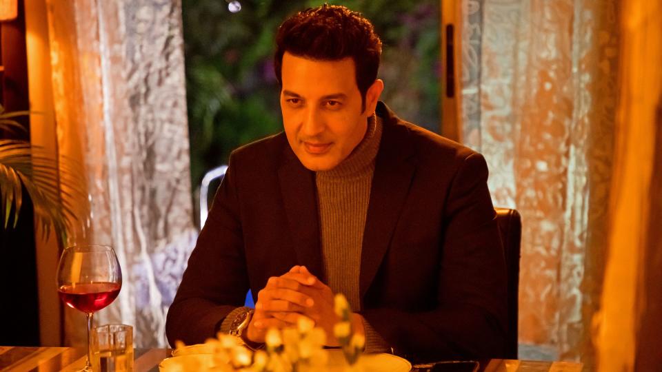 Khalid Siddiqui plays a powerful business tycoon