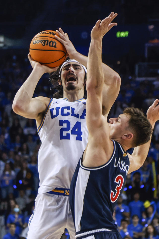 UCLA Men's Basketball on X: Nothing like a 20-point double-double to knock  the rust off. Jaime @jaquez_jr tonight: 21 PTS, 10 REB, 3 AST UCLA 74,  Concordia 56 6:43 – 2nd Half #