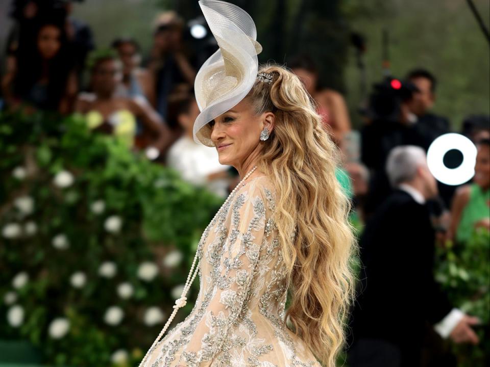 Sarah Jessica Parker attends The 2024 Met Gala Celebrating “Sleeping Beauties: Reawakening Fashion” at The Metropolitan Museum of Art on 6 May 2024 in New York City. (Getty Images for The Met Museum/)