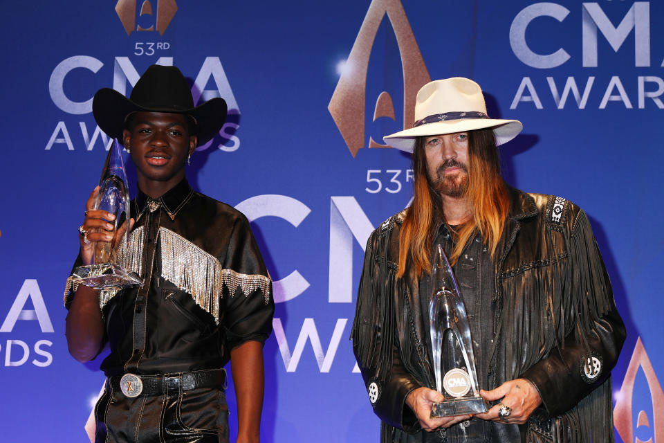 Lil Nas X (L) and Billy Ray Cyrus