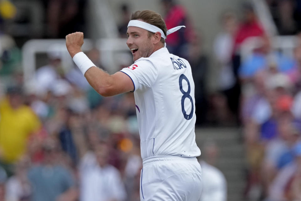 England's Stuart Broad celebrates the dismissal of Australia's Usman Khawaja during the fourth day of the second Ashes Test match between England and Australia, at Lord's cricket ground in London, Saturday, July 1, 2023. (AP Photo/Kirsty Wigglesworth)