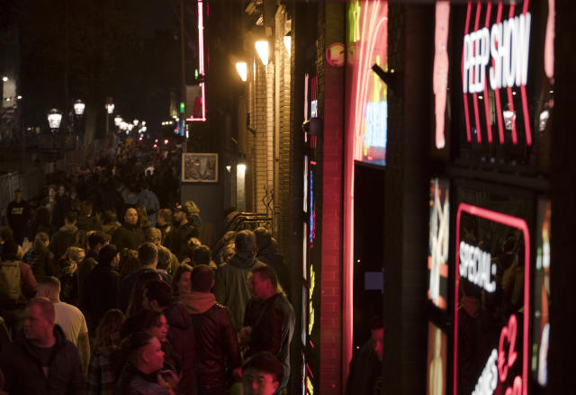 Amsterdam Sex Workers Angry At Red Light District Tours Ban 3620