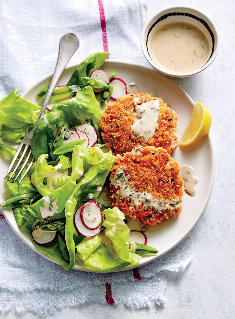 Fresh Salmon Cakes with Buttermilk Dressing Recipe