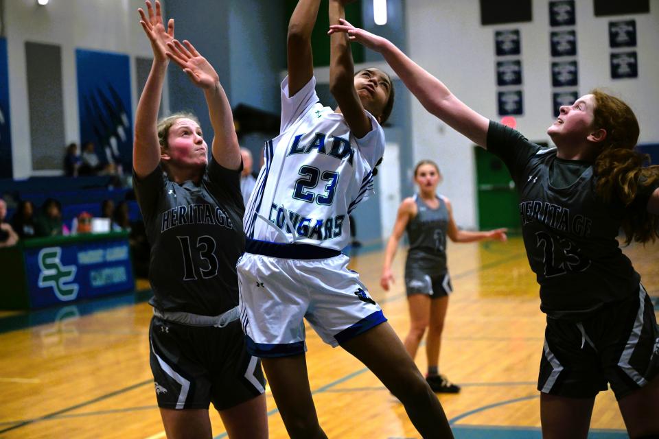 Somerset Canyons' Daila Beasley rises for a layup attempt on Jan. 19, 2024.