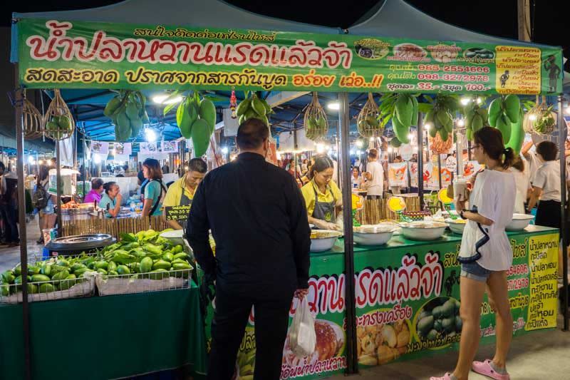 talad neon bangkok