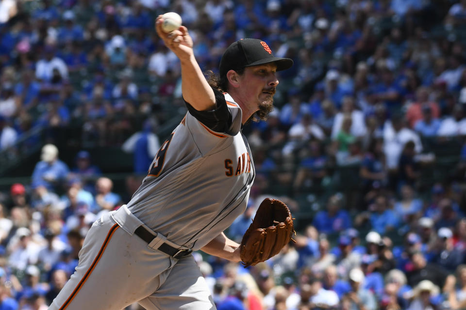 San Francisco Giants starting pitcher Jeff Samardzija (29) delivers during the second inning of a baseball game against the Chicago Cubs Thursday, Aug. 22, 2019, in Chicago. (AP Photo/Matt Marton)