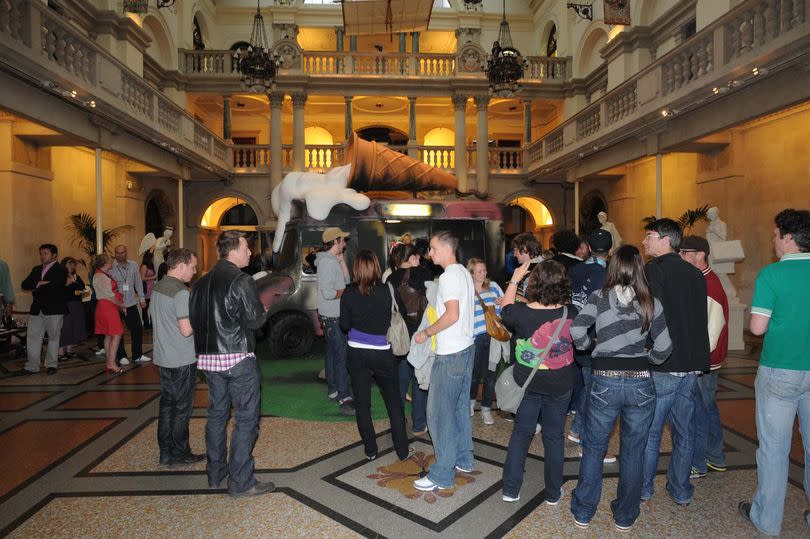 Crowds at the Banksy versus Bristol Museum exhibition in 2009