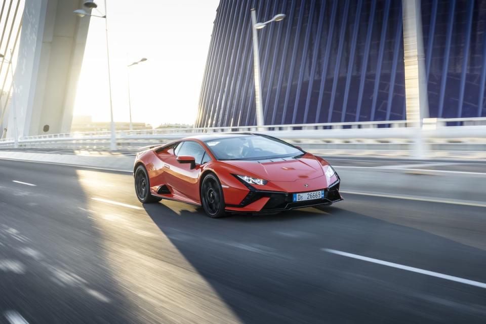 2023 Lamborghini Huracán Tecnica - Photos From Every Angle