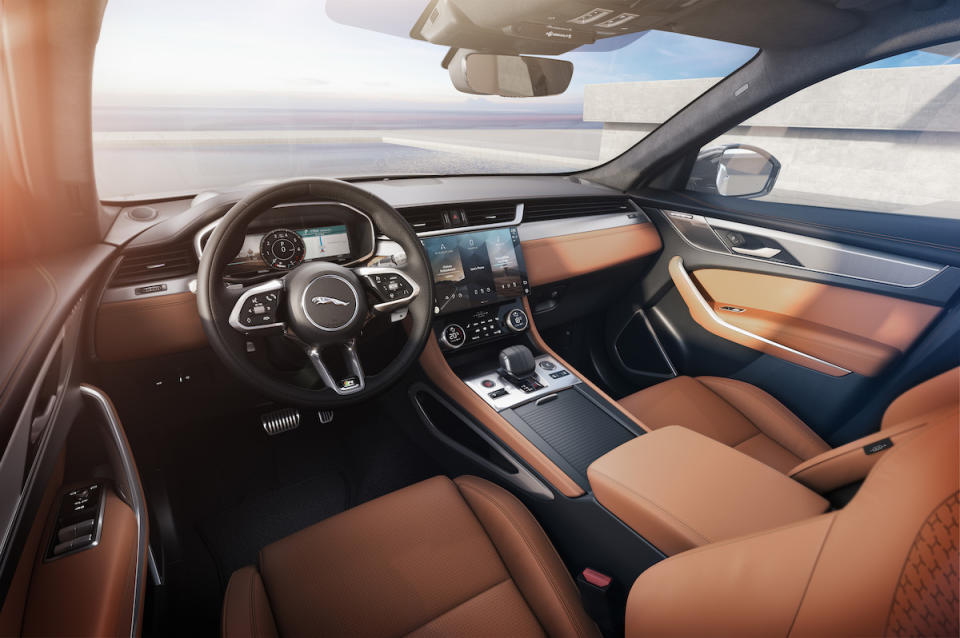 Jag_F-PACE_21MY_Studio_Interior_Tan_01_150920.jpg