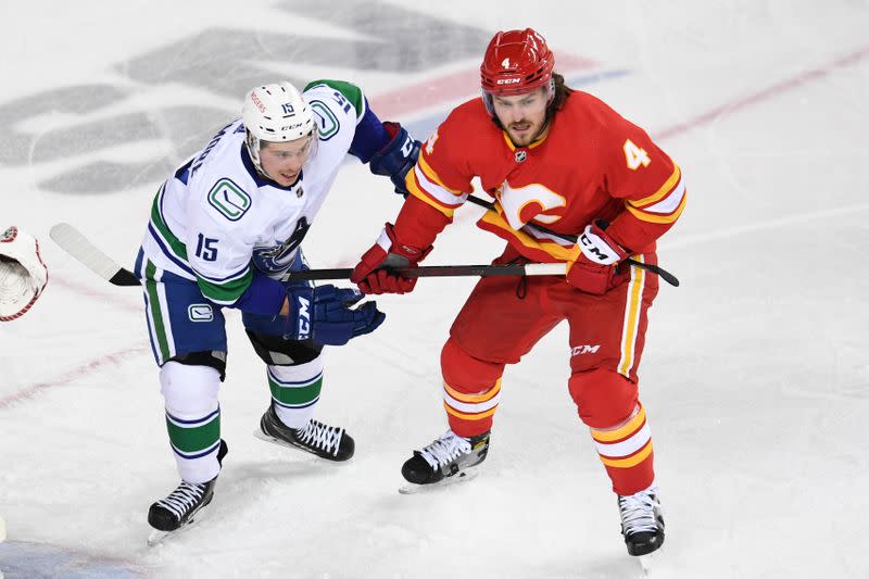 NHL: Vancouver Canucks at Calgary Flames